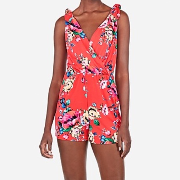 Floral Tie Strap Romper - Picture 2 of 4